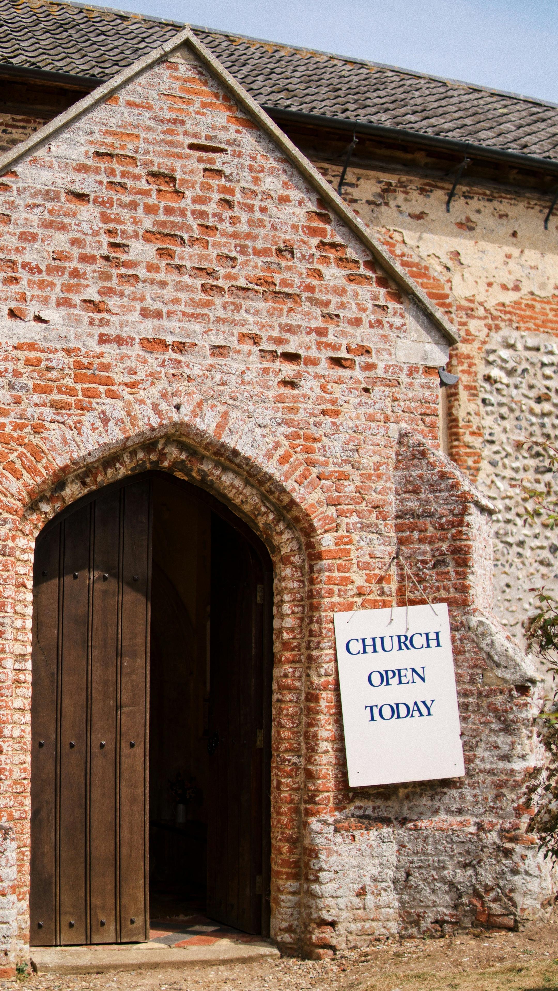 Kirche heute geöffnet