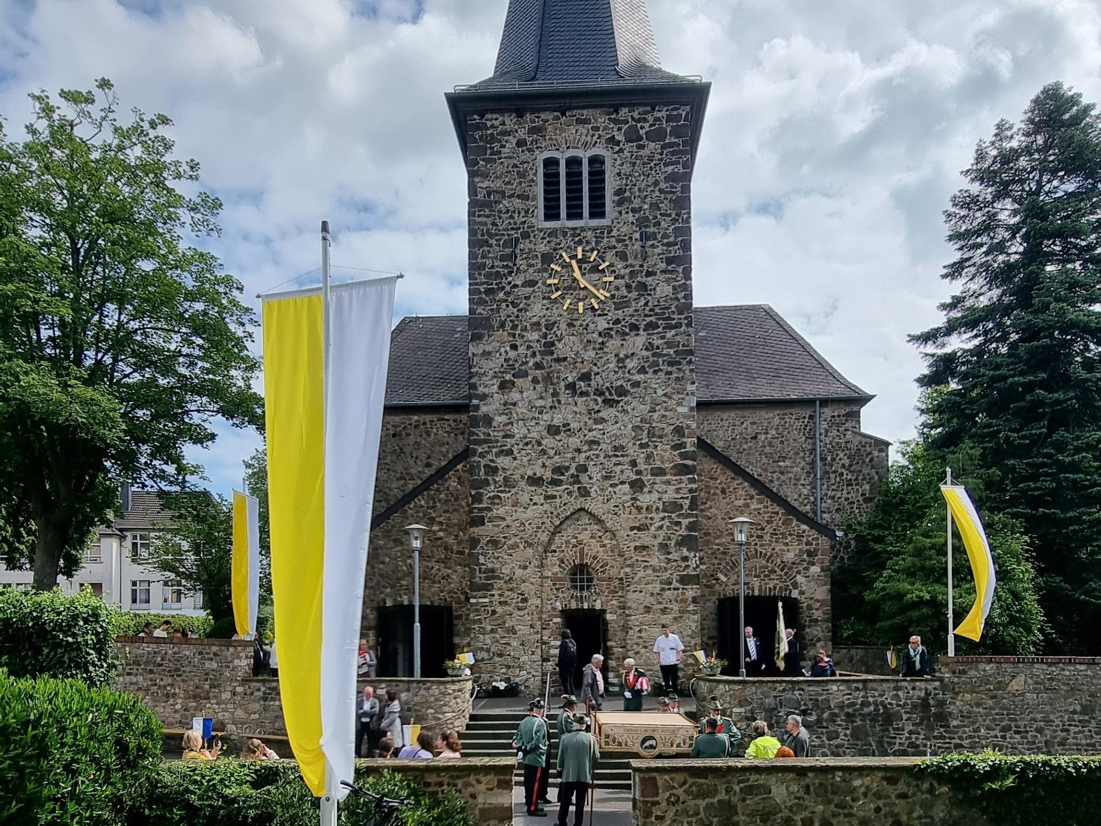 St. Severin, Weisweiler