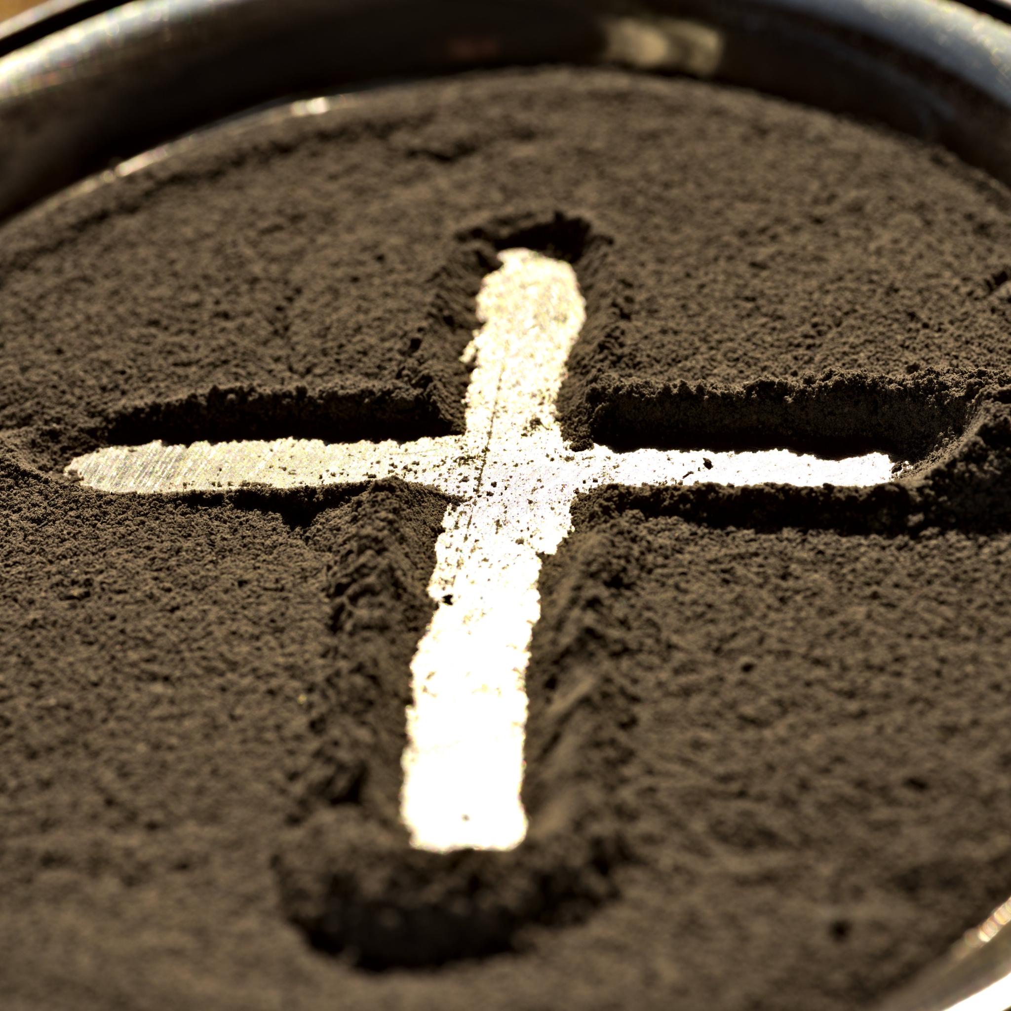 aschenkreuz_03_by_Christoph_Buchinger_pfarrbriefservice